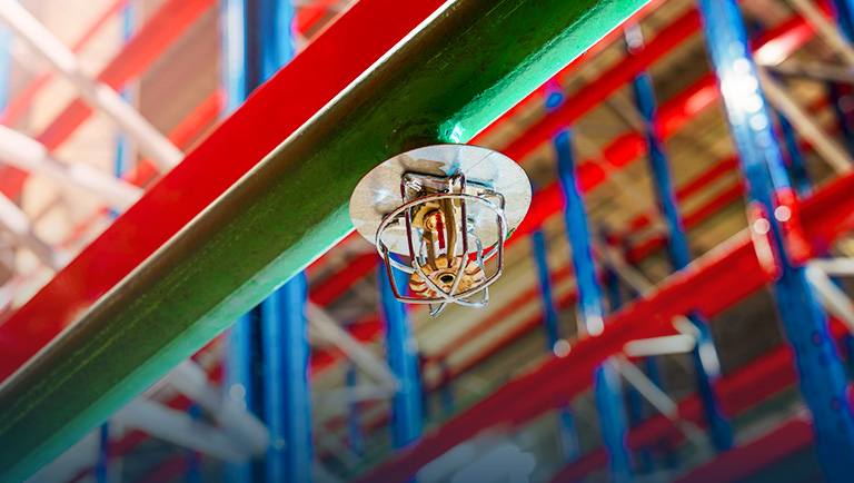 Guia comparativo: sprinkler x espuma de alta expansão